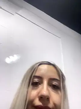 Julianna68 webcam