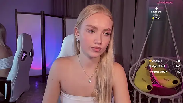 TessaGrays webcam