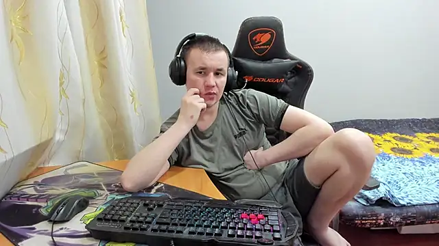 iliaskrislove webcam