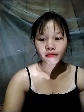 linh-miu99 webcam