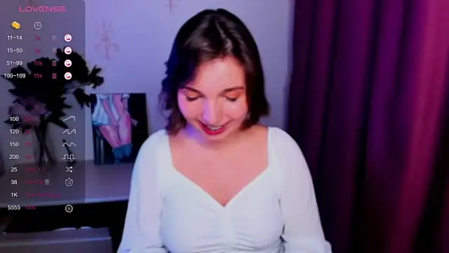 KindHazelHere_ webcam
