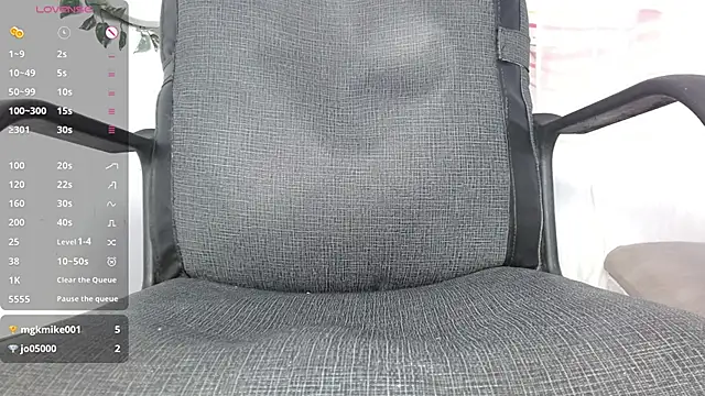 Luna-Naughty webcam