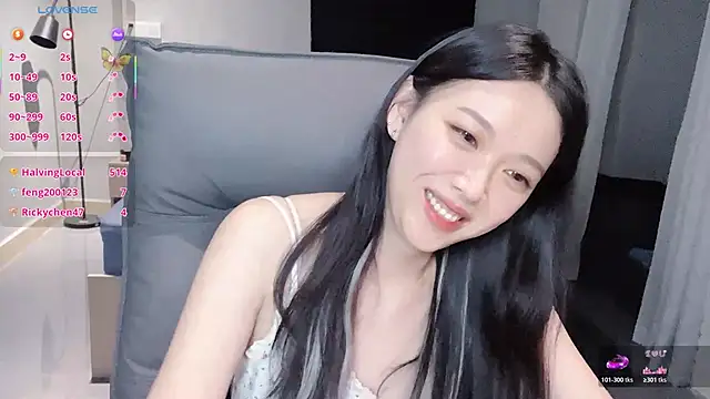 NiNi-baby520 webcam