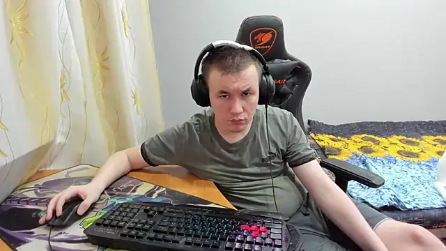 iliaskrislove webcam