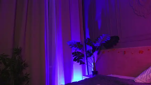 Liv_Fay webcam