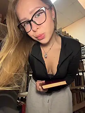 Liza_risky webcam