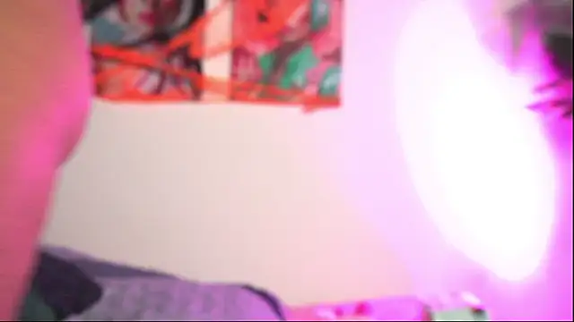 pocahotass_11 webcam