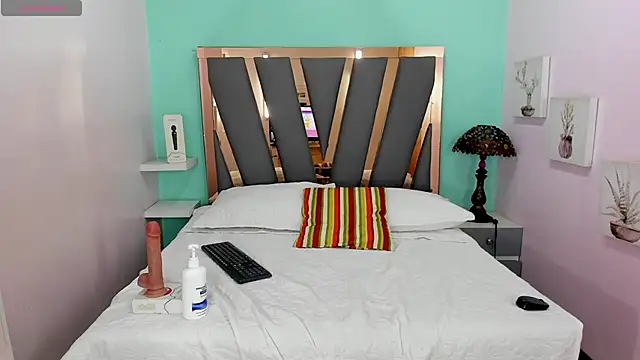 little_lemmons_ webcam