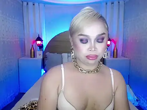 Madameblonde webcam