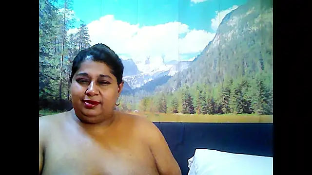 indianhoney694u webcam