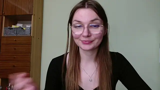 LooveELLYx webcam