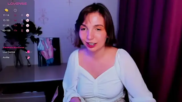 KindHazelHere_ webcam