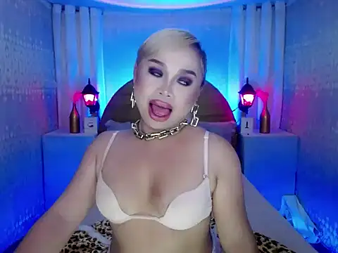 madameblonde (Ask my age) - control my lush till i cum hard.