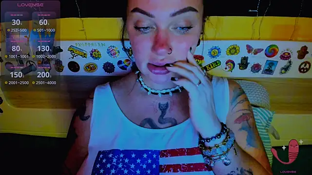 EllieOz webcam