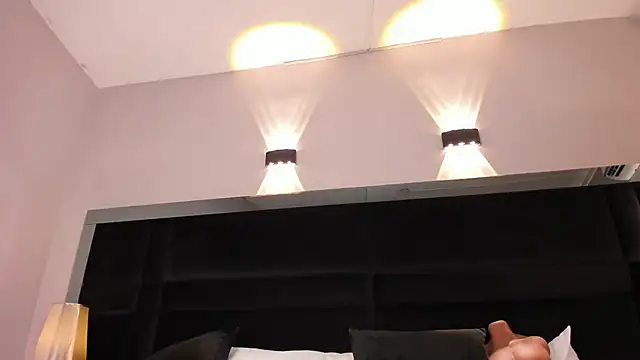 KatlynRous webcam