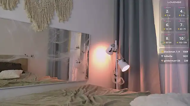 Addelin_Moon webcam