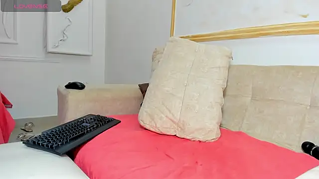Ahilyn webcam