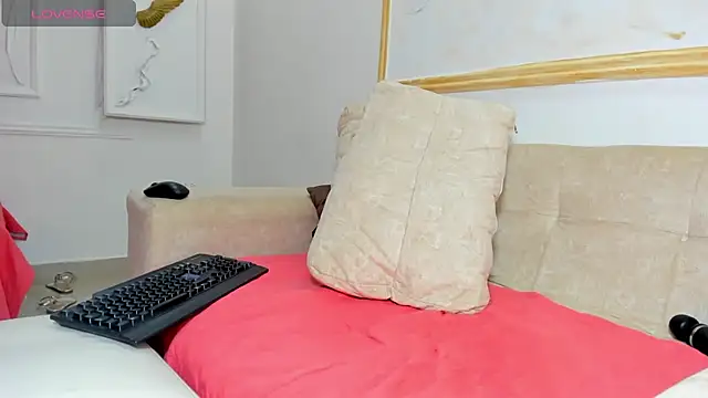 Ahilyn webcam