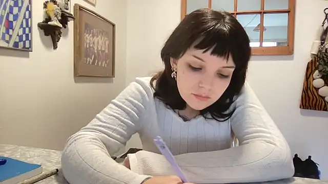 SweetMaisie webcam