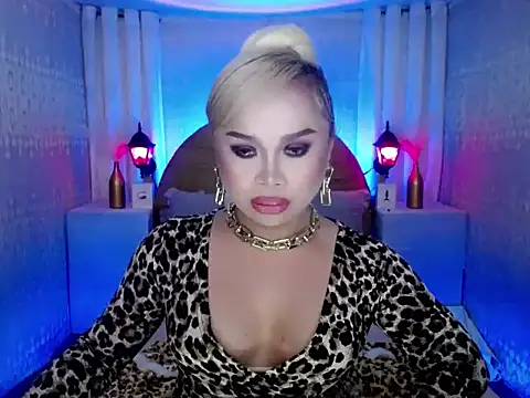 Madameblonde webcam