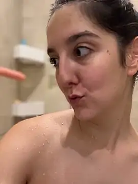 RealJuliette webcam