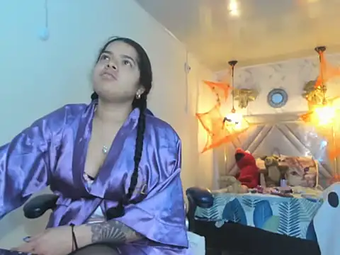 alexa-cooper- webcam