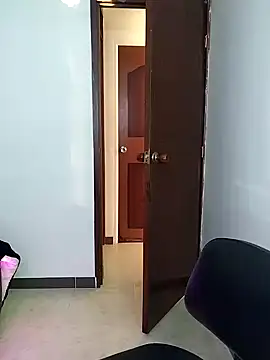 Charlotte_cutee18 webcam