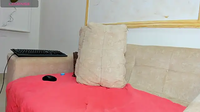 Ahilyn webcam