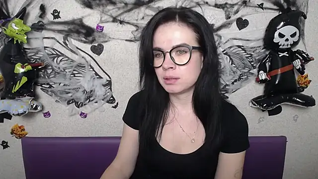 JasmineKouch webcam