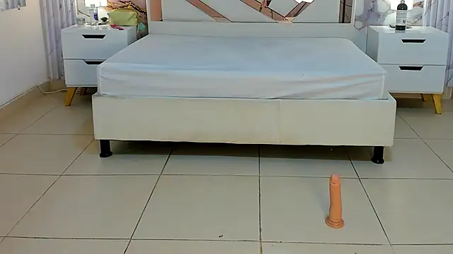 Megan_Sweetas webcam