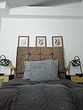 Daniela_Leonn webcam