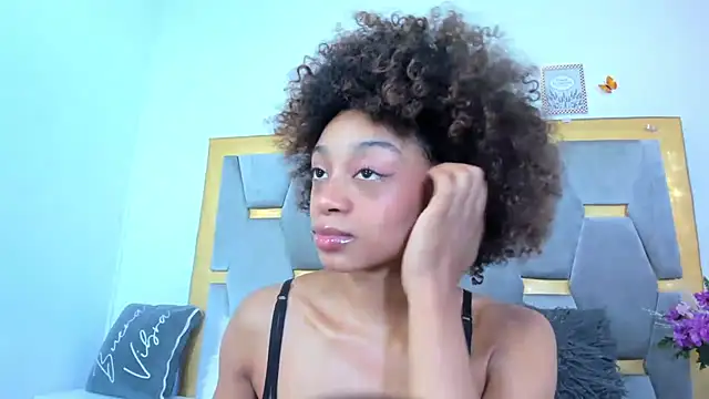 AliyahBrowns webcam