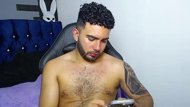adamhairy webcam