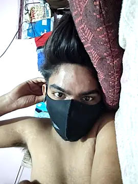 delhi__man_1 webcam