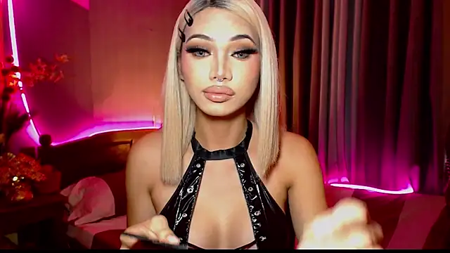 Unforgettablejulia webcam