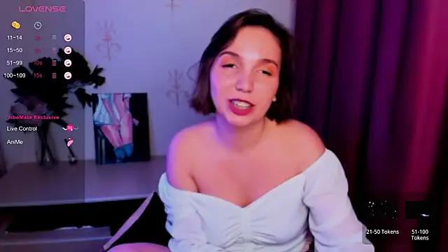 KindHazelHere_ webcam