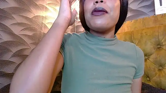 CrystalBrooke3x webcam