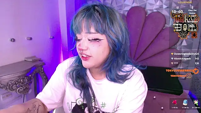 toky_doll webcam
