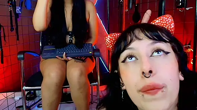 MrKiara_Queen_BDSM_ webcam