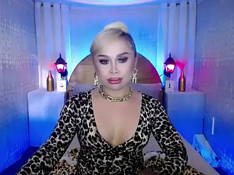 Madameblonde webcam
