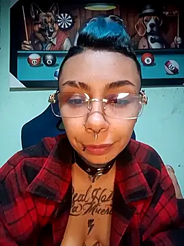 Exoticfive7 webcam