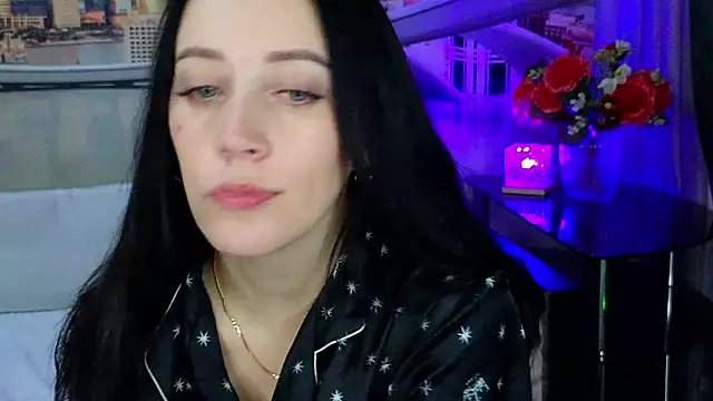 MonicaSweetx webcam