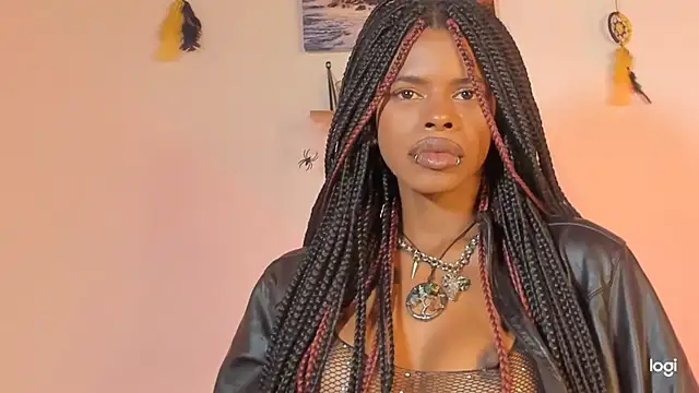 Aprillebony webcam