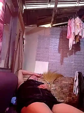 SexyHottMom webcam