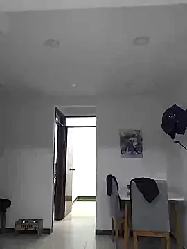 Charlotte_cutee18 webcam