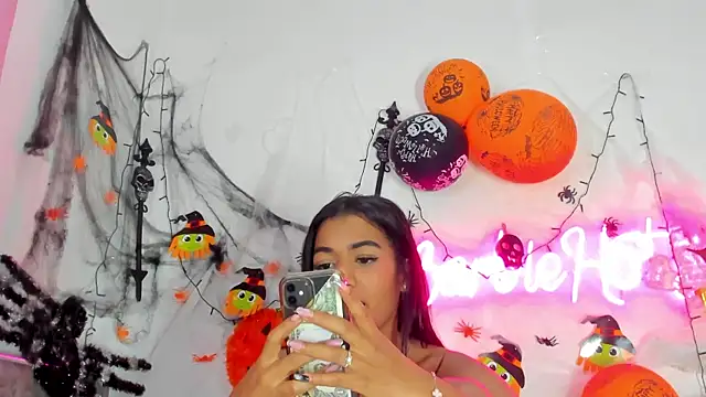BarbieHotLaura