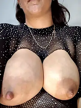 StephanieMarrien webcam