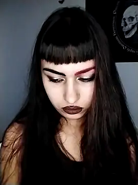 Little-Lucifer webcam