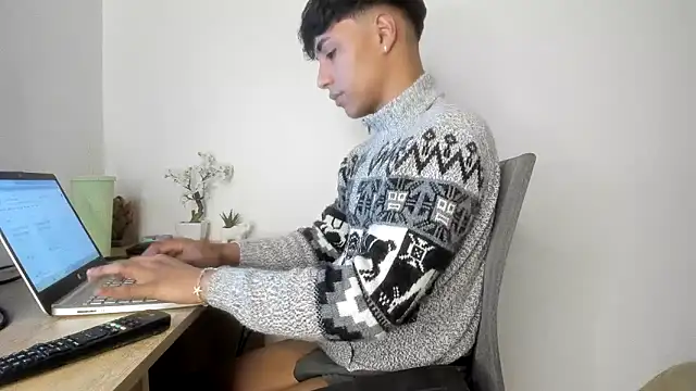 jonmaykolrose webcam