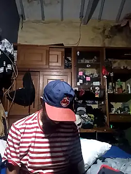 hairy_mannn webcam